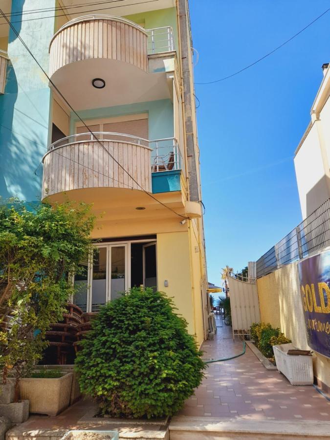 Seaside Deluxe Apartment Durres Bagian luar foto