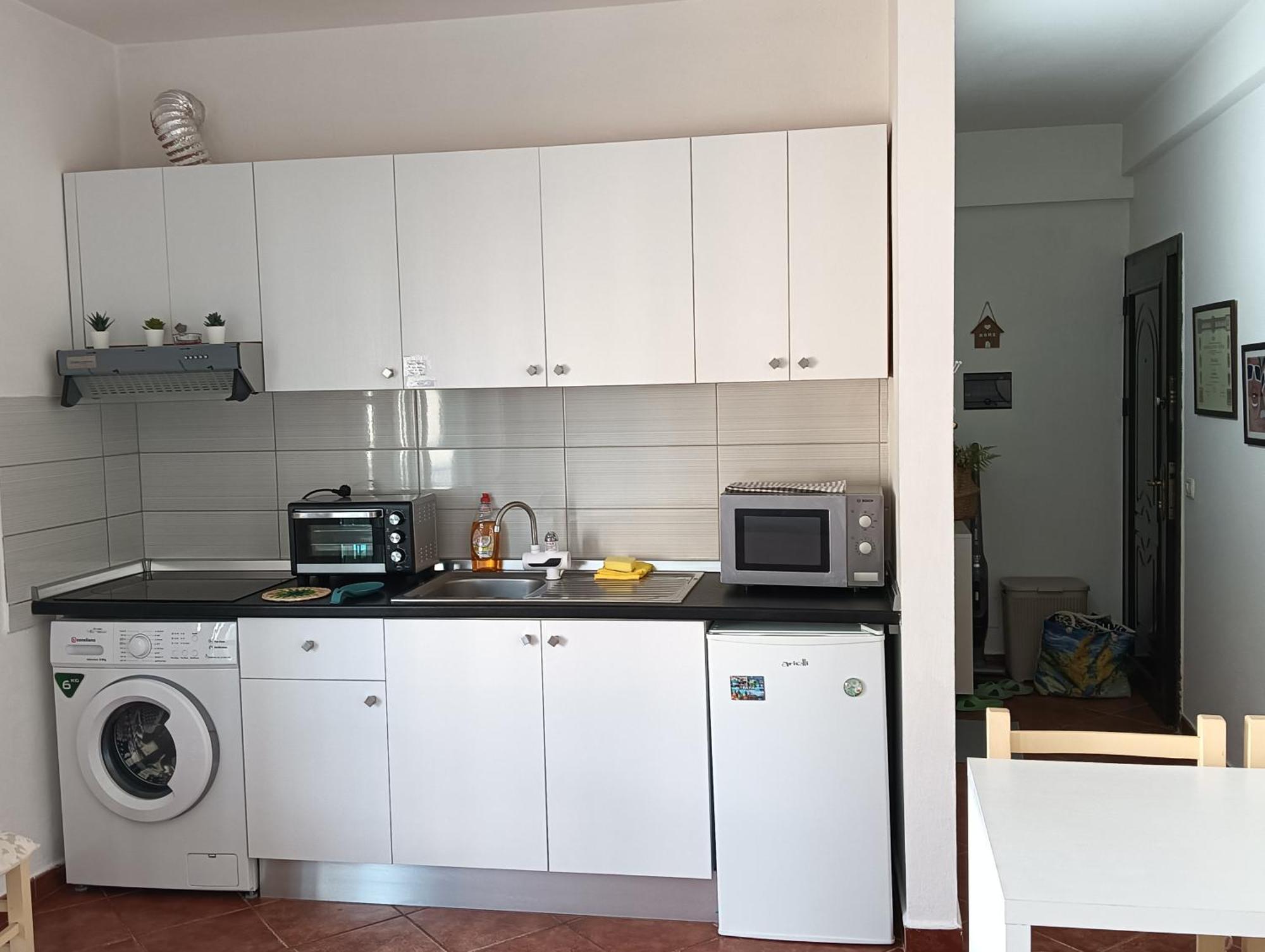 Seaside Deluxe Apartment Durres Bagian luar foto